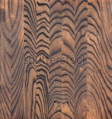 Behang Behandelde houten achtergrond, gestreepte houtstructuur, vers gekleurde iep, verf bruine vlek