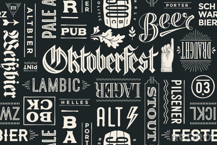 Behang Naadloos patroon met soorten bier en met de hand getekende letters voorzien voor Oktoberfest Beer Festival. Vintage tekening voor placemat, bar menu, t-shirt print en bier thema's. vector Illustration