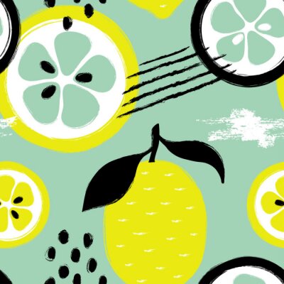 Behang Stukjes en schijfjes citroenen op een mariene achtergrond