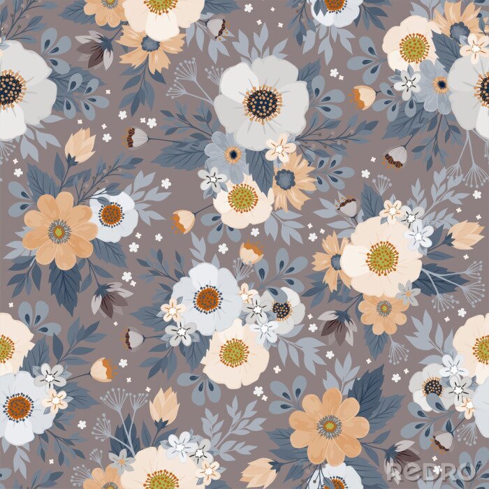 Behang Witte en beige bloemen met blauwe bladeren