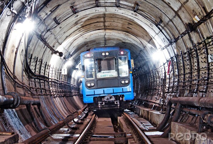 Canvas 3D trein in een tunnel
