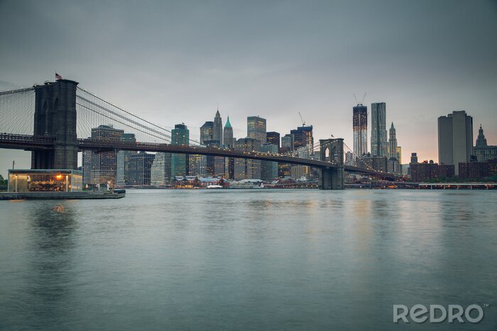 Canvas Architectuur bij schemering