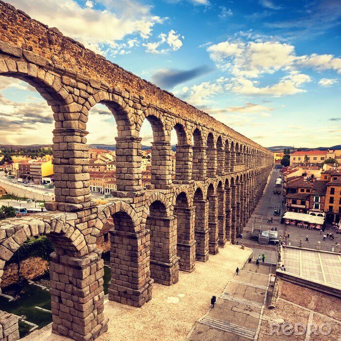 Canvas Bakstenen aquaduct in Spanje
