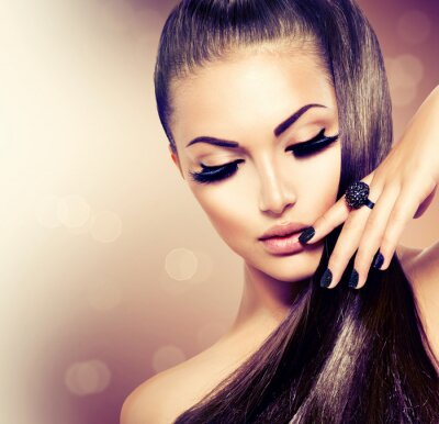 Beauty Fashion Model meisje met lange gezond bruin haar