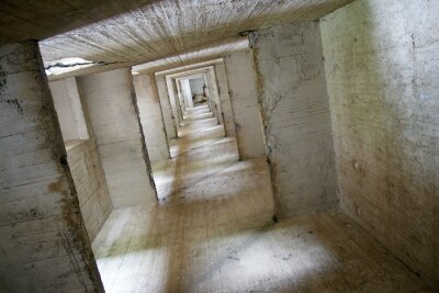Canvas Betonnen verlaten tunnel
