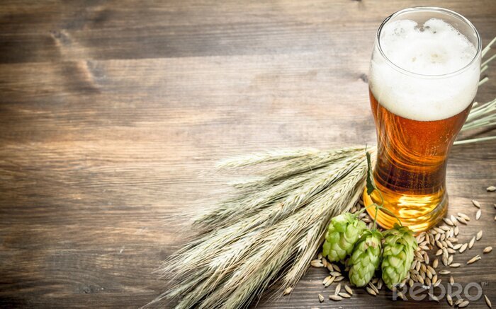 Canvas Bier tarwe en hop op een samenstelling