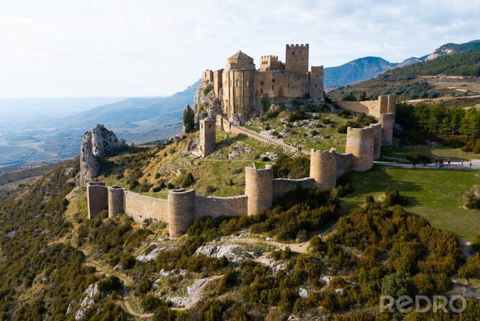 Canvas Bovenaanzicht van het kasteel Castillo de Loarre. Provincie Huesca. Aragón. Spanje