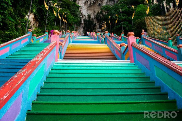 Canvas Brightly coloured stairs leading to Batu Caves