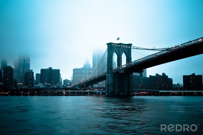 Canvas Brooklyn Bridge in de mist