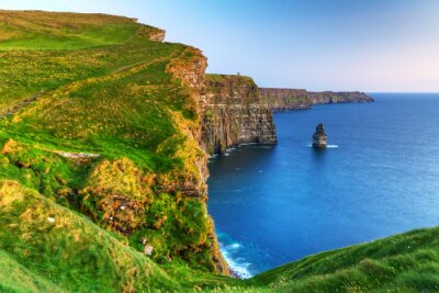 Canvas Cliffs of Moher in de schemering in Co Clare, Ierland