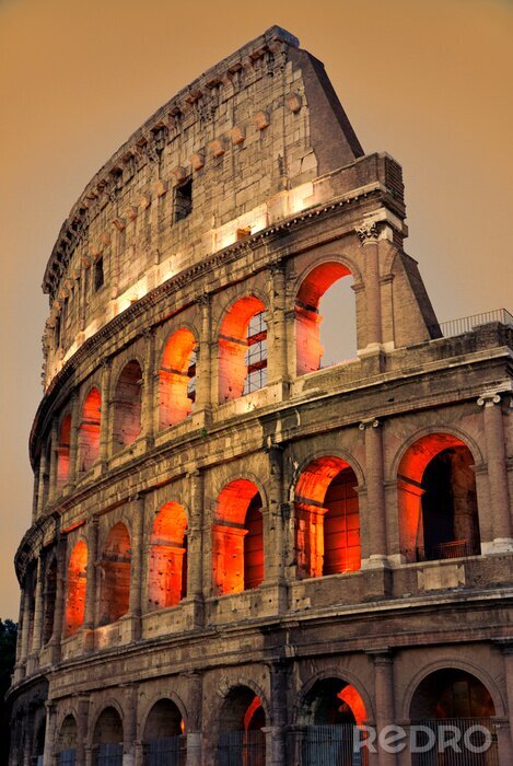 Canvas Colosseum