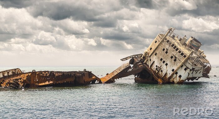 Canvas De gezonken scheepswrak op het rif.