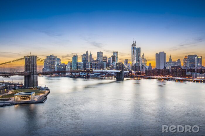 Canvas East River brug