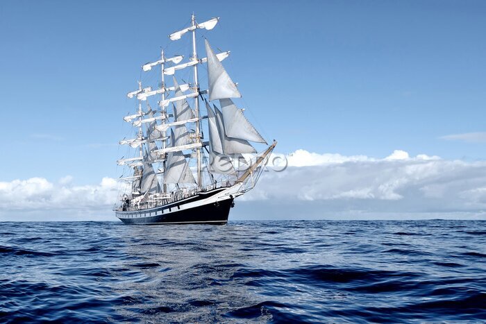 Canvas Een machtig schip in de blauwe zee