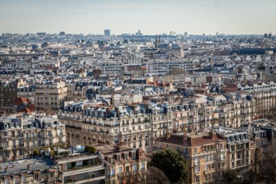 Gebouwen in de buitenwijken van Parijs
