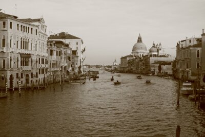 Canvas grand canal