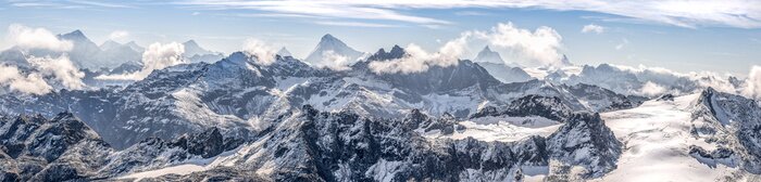 Canvas Groot panorama van de rivier de Montagne enneigées des Alpes suisses