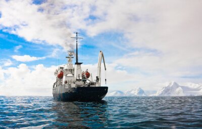 Canvas Groot schip in Antarctica