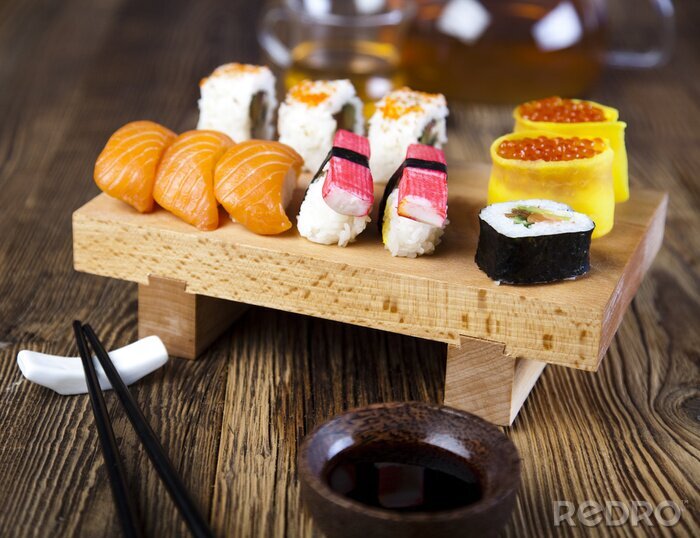 Canvas Het verzamelen van sushi