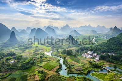 Canvas Landschap van Guilin, Li River en Karst-gebergte. Gelegen in de buurt van Yangshuo County, Guilin City, provincie Guangxi, China.