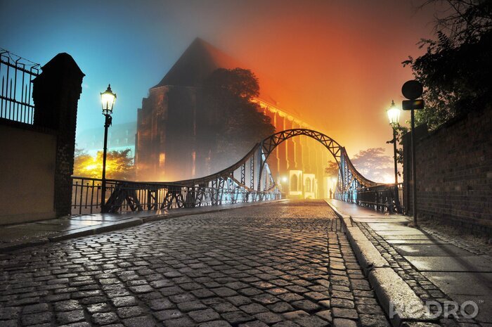 Canvas Mooi uitzicht op de oude stad brug bij nacht
