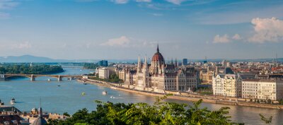 Canvas Panorama uitzicht op het parlement met de Donau in Boedapest