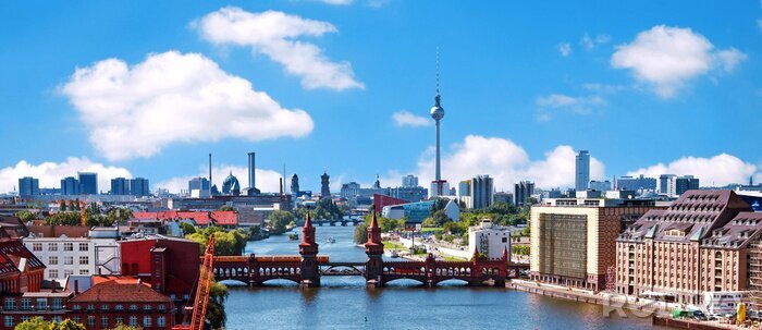 Canvas Panorama van Berlijn op een zonnige dag