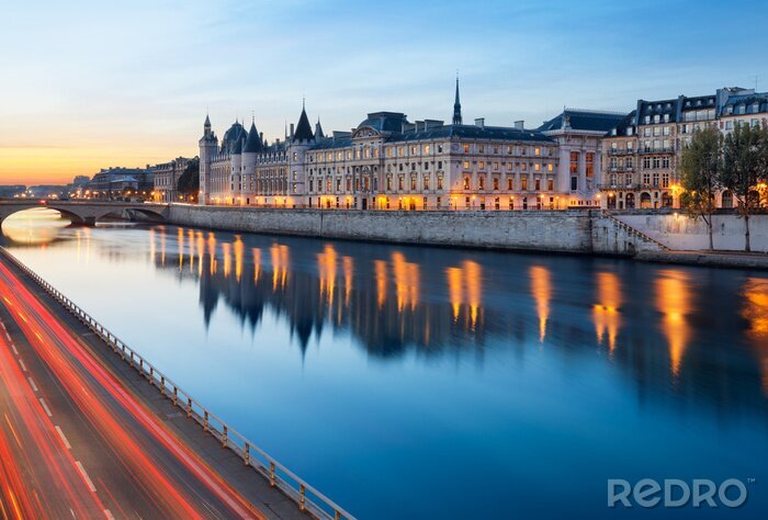 Canvas Panoramisch uitzicht op het museum van Parijs