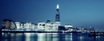 Canvas Panoramisch uitzicht van de nieuwe stadhuis van Londen bij nacht