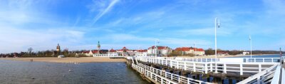 Pier van Sopot in de zomer