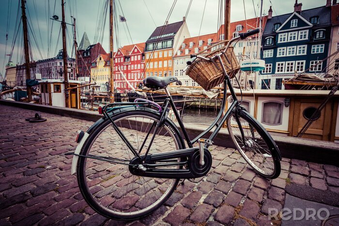 Canvas Retro fiets in de stad