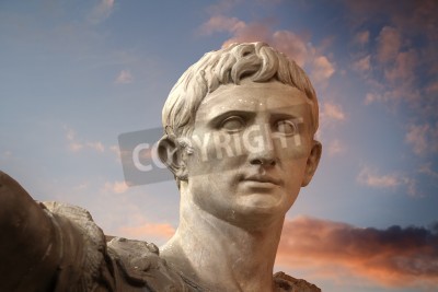 Canvas Sculptuur van keizer Trajano van Rome, Ancient Art