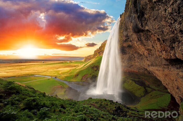 Canvas Seljalandsfoss waterval gelegen in IJsland