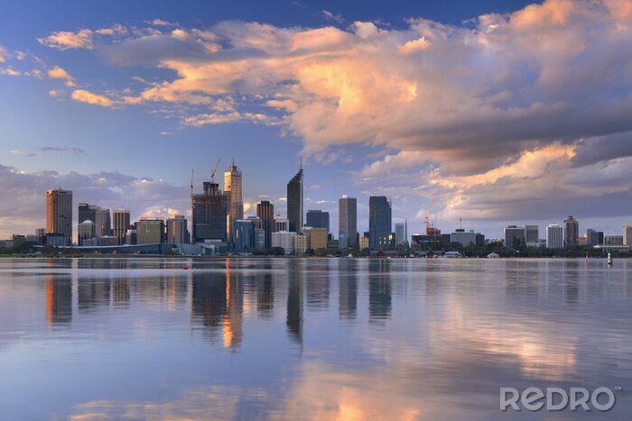 Canvas Skyline van Perth, Australië over de Swan River bij zonsondergang