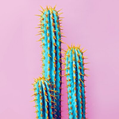 Stel Neon Cactus. Minimal creatieve stillife
