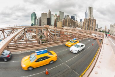 Taxi's en de Brooklyn Bridge