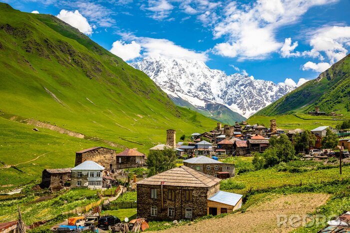 Canvas Ushguli - the highest inhabited village in Europe. Caucasus, Upper Svaneti - UNESCO World Heritage Site. Georgia.