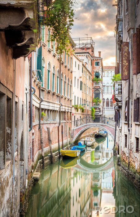 Canvas Venetië en kleurrijke gondels
