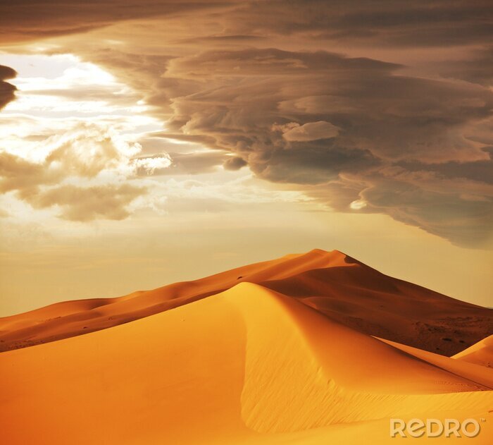 Canvas Woestijnlandschap met wolken