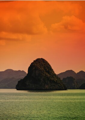 Canvas Zonsondergang op Halong Bay, Vietnam