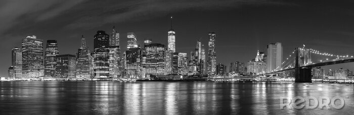 Canvas Zwart-wit New York City 's nachts panoramisch beeld, USA.
