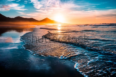 Fotobehang 3D zee en golven bij zonsondergang