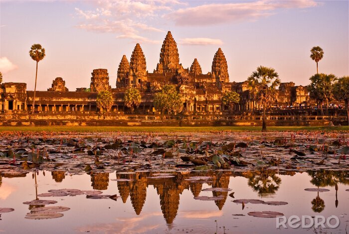 Fotobehang Angkor Wat tempel bij zonsondergang, Siem Reap, Cambodja.