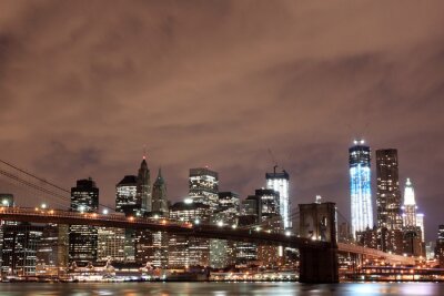 Fotobehang Bewolkte nacht en New York City