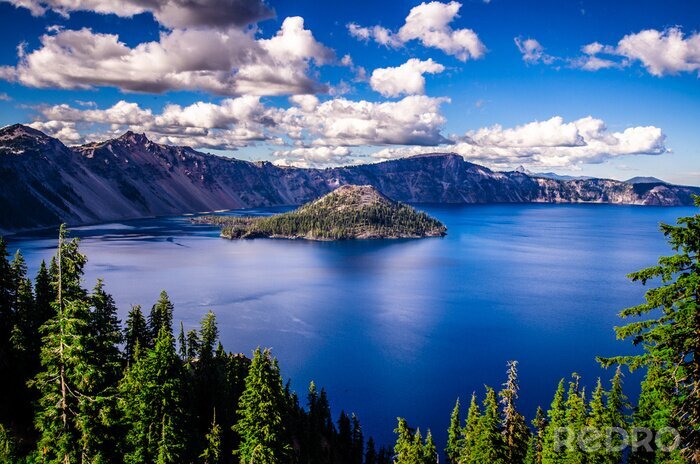Fotobehang Blauwe meren bij de bergen