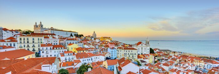 Fotobehang Breed panorama van Lissabon