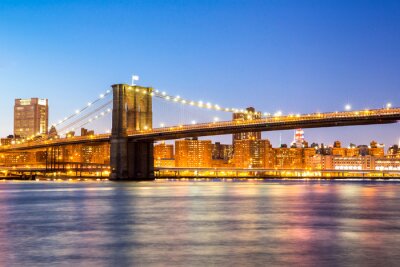 Fotobehang Brooklyn Bridge bij schemering in 3D