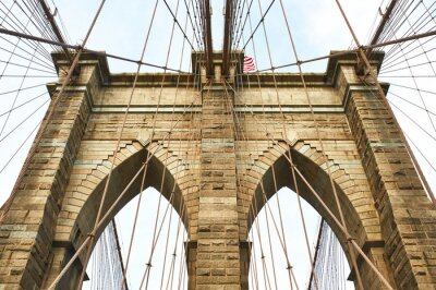 Fotobehang Brooklyn Bridge van dichtbij