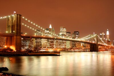Brooklyn en de Manhattan Bridge 's nachts