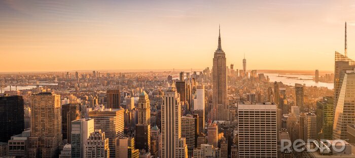 Fotobehang De skyline van New York City bij zonsondergang